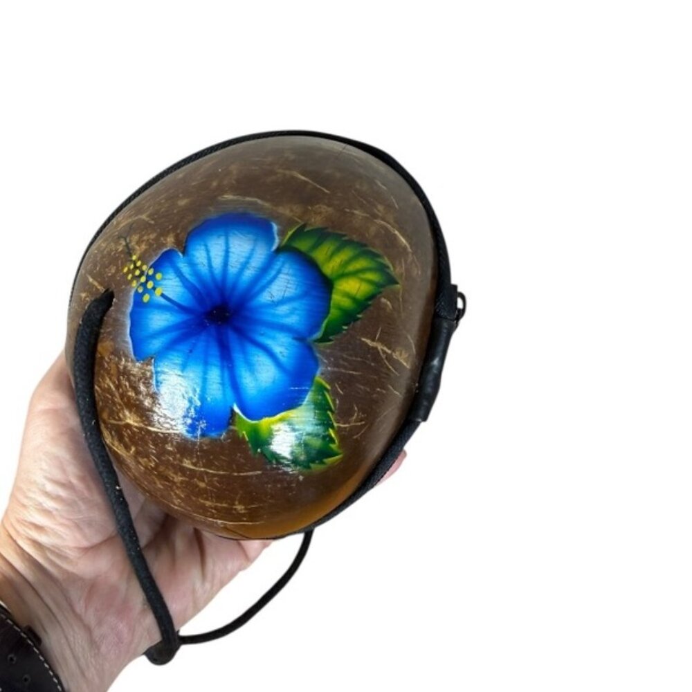 Painted Coconut‎ Purse
